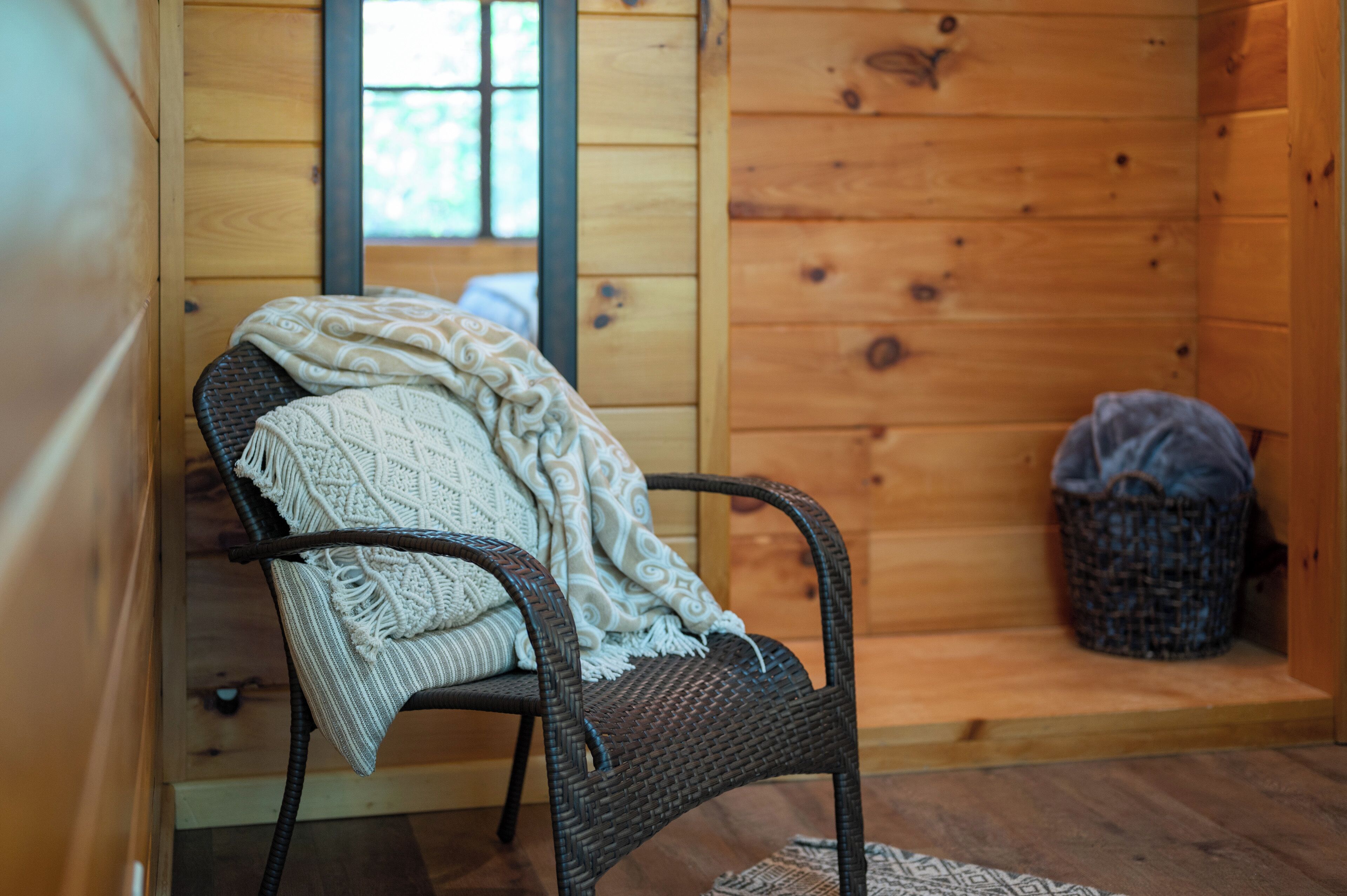 Romantic Cabin, Mountain View | Interior