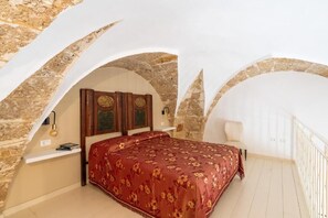 Deluxe Room | In-room safe, soundproofing, free WiFi - B&B Corte Fontana  (Gemini)