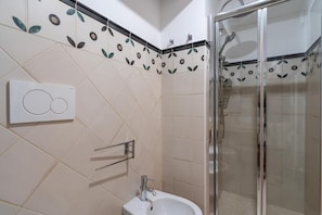 Bathroom - B&B Corte Fontana  (Gemini)