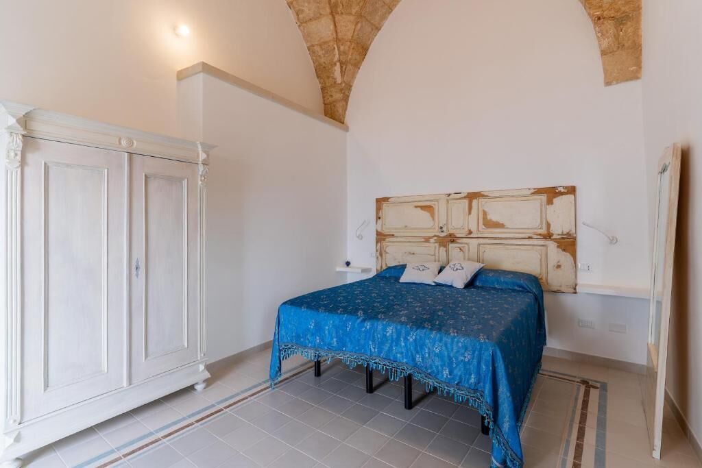 Standard Double Room | In-room safe, soundproofing, free WiFi