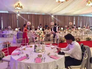 Banquet hall