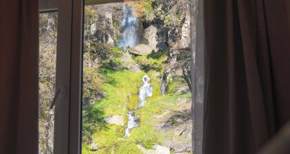 Rest with the best view of the waterfall I Ayres del Bosque Accommodations