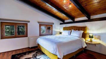 Deluxe Suite | Cadar kapas Mesir, peralatan tempat tidur premium