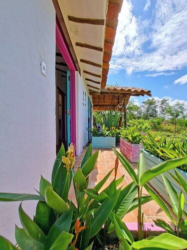 Barichara Cabin: Peaceful Nature Getaway with High-Speed Starlink & Long Stays