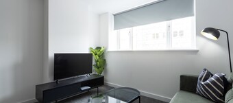 City Point Apartments by Guestz