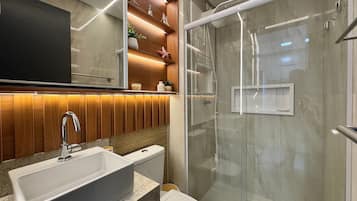 Deluxe-Apartment | Badezimmer