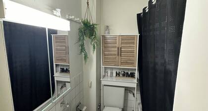 Central and comfortable apartment for two or three people