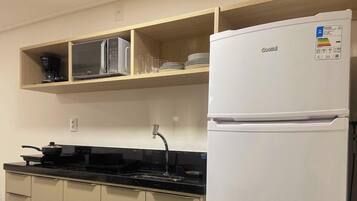 Basic Apartment | Private kitchen