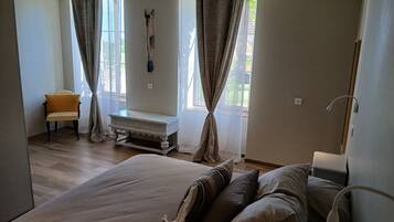 7 slaapkamers, beddengoed, rolstoeltoegang