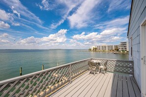 Terrace/patio - Bayfront Condo with Great Location in Ocean City (Ocean City)