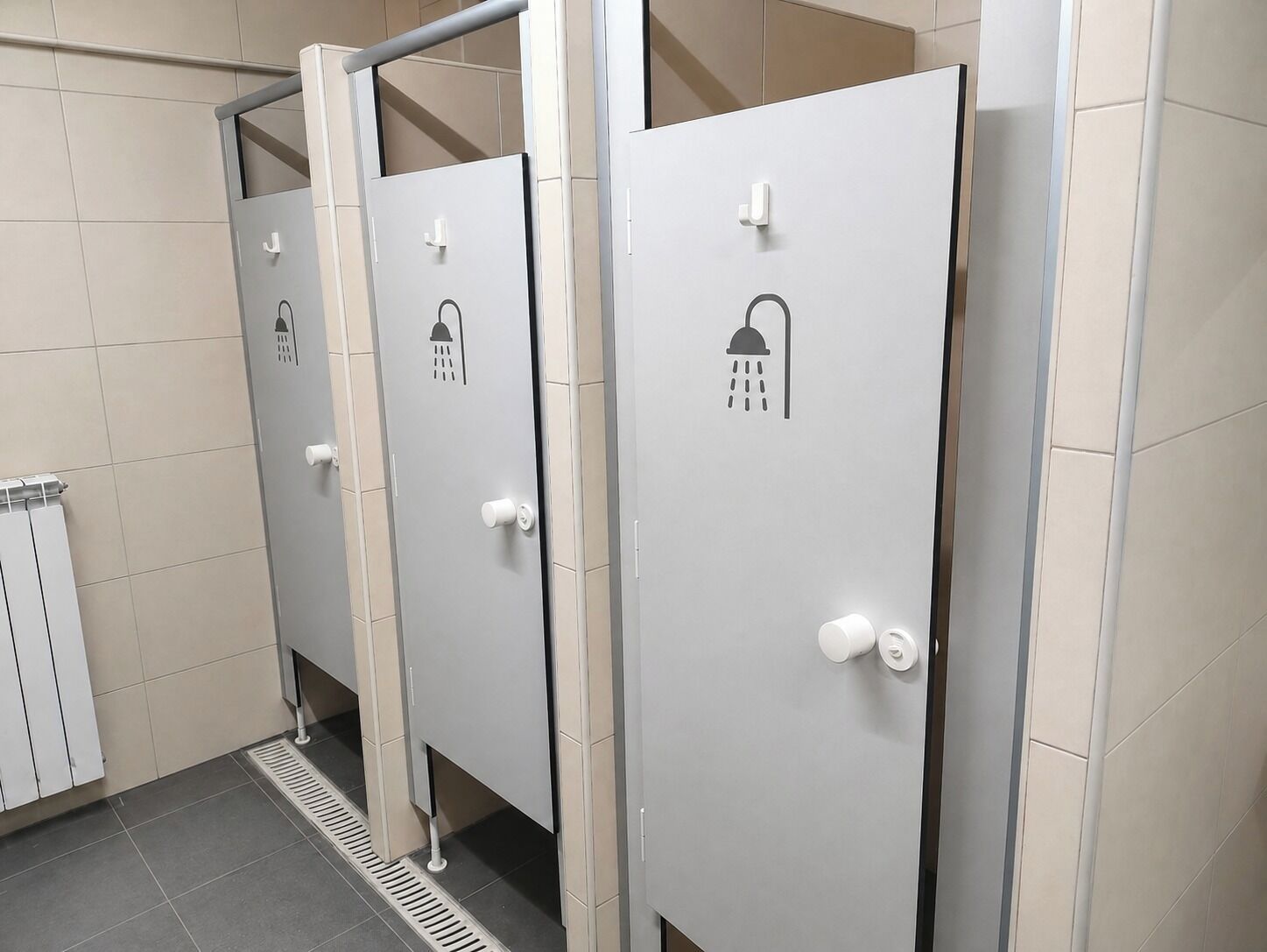 Shower, towels, toilet paper