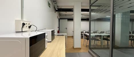 Fridge, microwave, coffee/tea maker, electric kettle