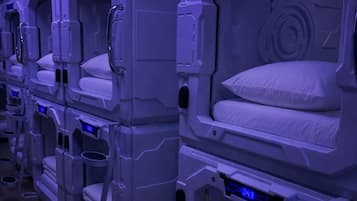 Colchones Select Comfort y espacio para trabajar con un portátil
