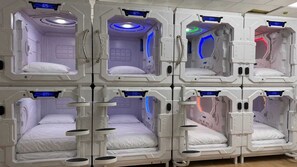 Select Comfort beds, laptop workspace, free WiFi, bed sheets