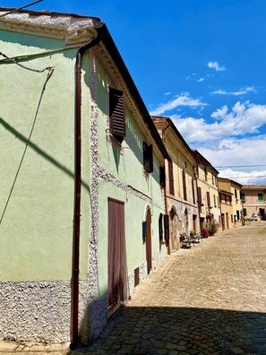 House, City View | Exterior - The View House (Mondavio)
