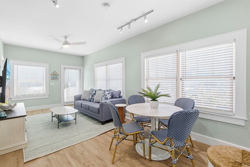 Lofty House: 2-unit Coastal Retreat, Dogs Welcome + Walk To The Beach! - New Smyrna Beach, FL