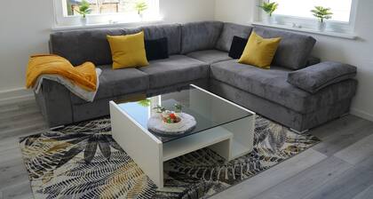 Apartment 2 with Garage