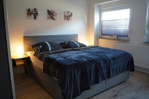 1 bedroom, WiFi, bed sheets - Apartment 1 with Garage (Bad Harzburg)