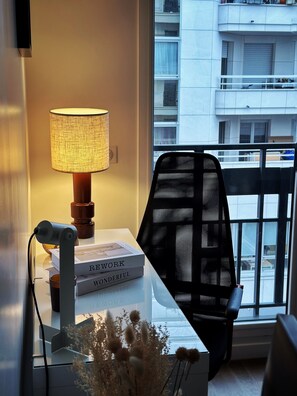 Interior - Céline 21  (Levallois-Perret)