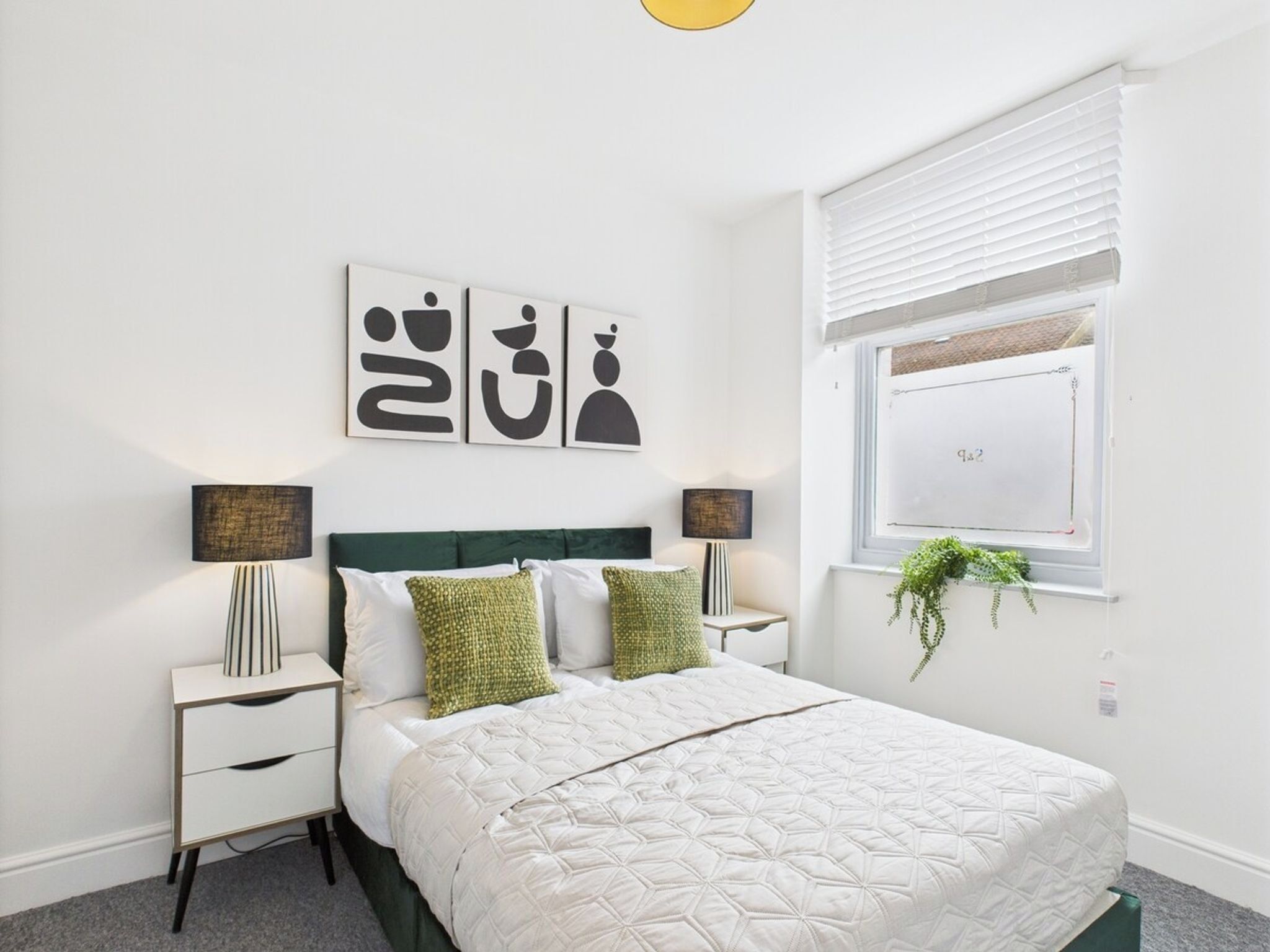 3 habitaciones, internet y ropa de cama 