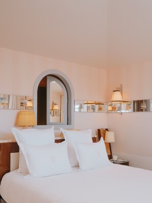 Deluxe Double Room, Partial Ocean View | In-room safe, free WiFi - Villa Colette (Lège-Cap-Ferret)