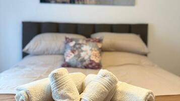 2 chambres, Wi-Fi gratuit, draps fournis