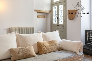 Interior - Villa Joséphine  Maison de caractère, centre-ville, 9 pers, parking (Les Sables-d´Olonne)