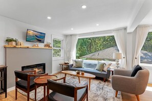 House, Accessible | Exterior