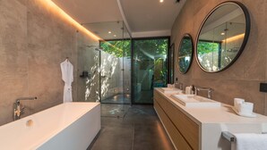 Ảnh chưa phân loại, 4 trong số 11 ảnh, nút