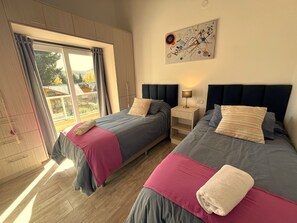 2 habitaciones, wifi gratis y ropa de cama 