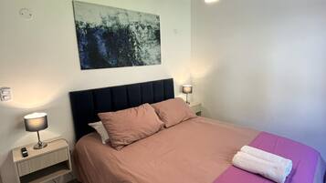2 habitaciones, wifi gratis y ropa de cama