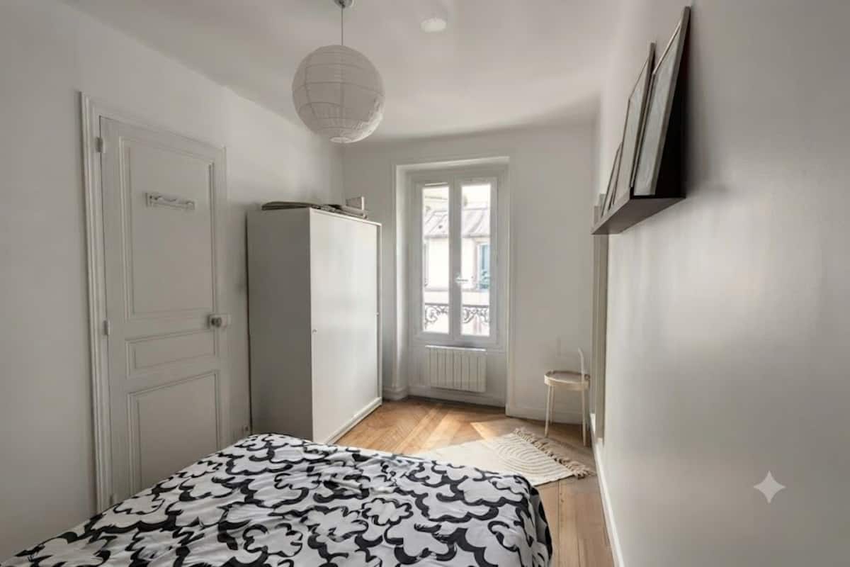 Comfort Apartment | Blackout curtains, iron/ironing board, free WiFi