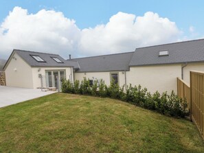 Exterior - Dairy Cottage (Swansea)