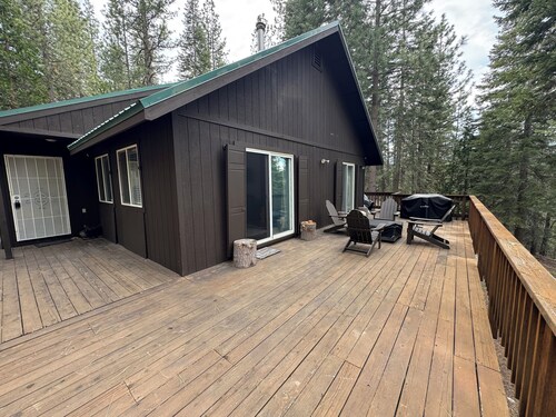 Cozy 2-bedroom Cabin in Lake Davis-Portola