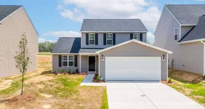 Great Value New Modern Spacious Home