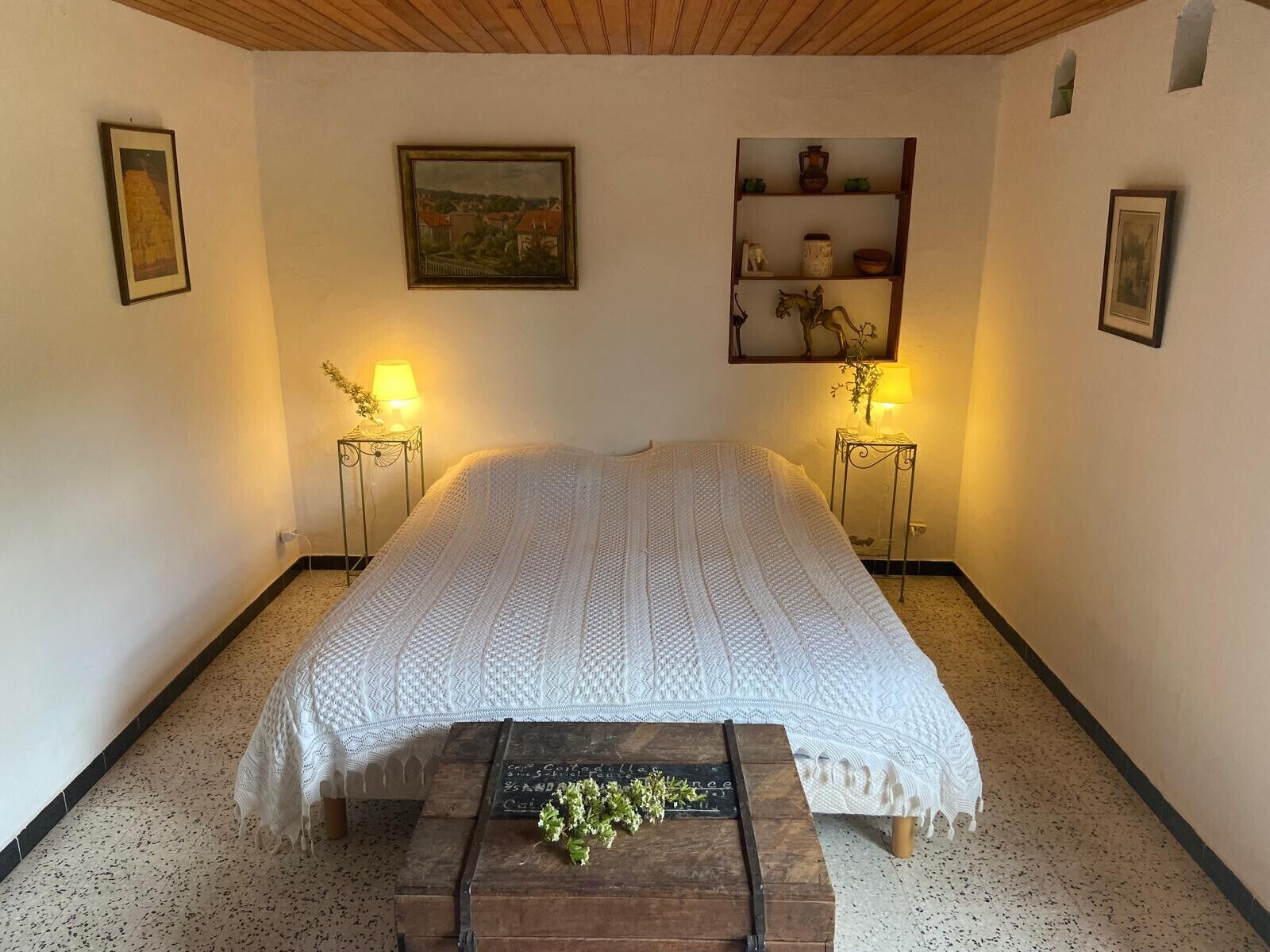 4 chambres, fer et planche à repasser, Wi-Fi gratuit, draps fournis