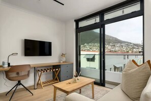 House, Smoking - The Sage Luxury Studio714 Sea Point CPT (Cape Town)