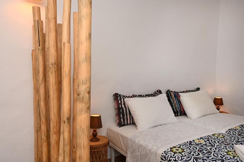 Comfort Apartment | Blackout drapes, free WiFi