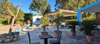Vakantiehuis 'Residenza Su Portu - Drie Slaapkamers' met Privéterras, Wi-Fi en Airconditioning
