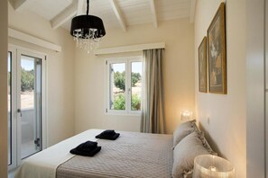 Luxury Villa, Private Pool, Executive Level - MZ Eternity (Ermionida)