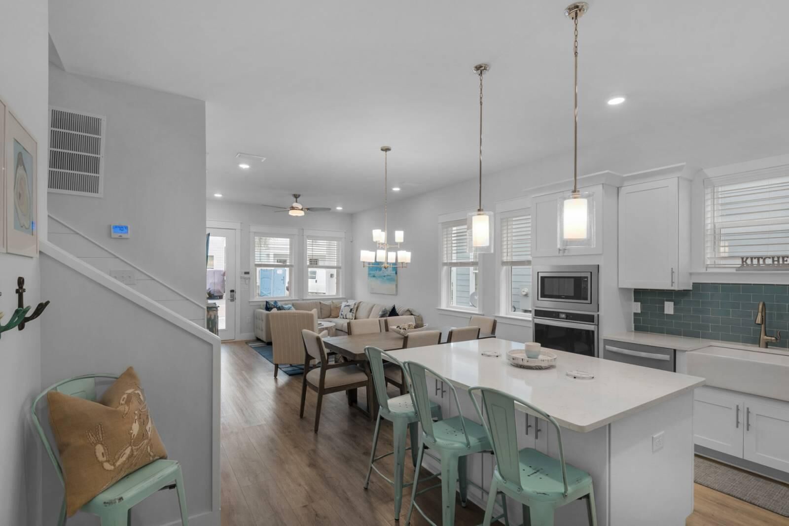 House, Multiple Beds (Emerald Escape 30A) | Interior