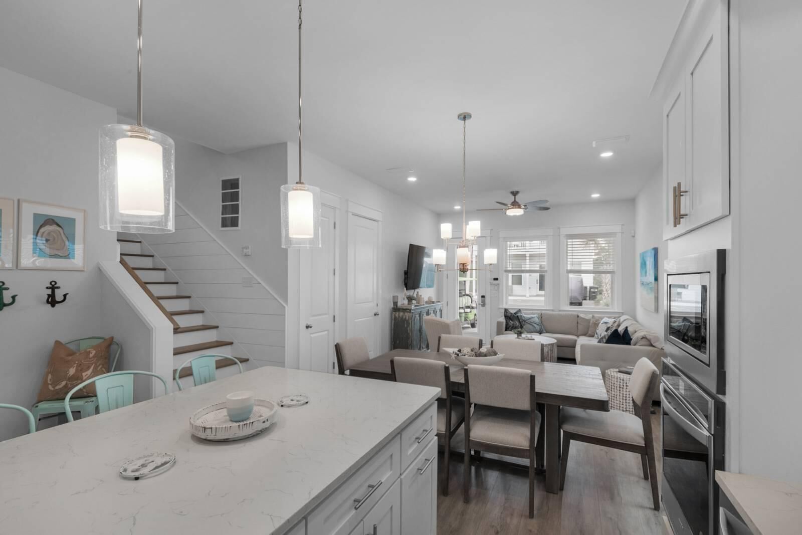 House, Multiple Beds (Emerald Escape 30A) | Interior