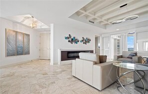 TV, fireplace - Treviso Luxury Condo | Gulf & Bay Views (Bonita Springs)