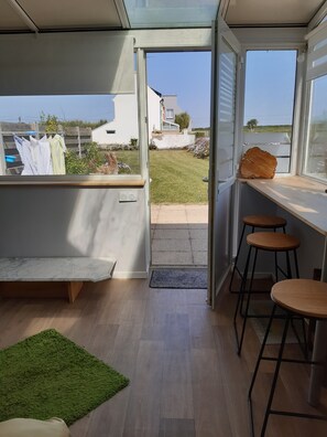 Interior - House Ty Kerbrat near Dossen beach (PLOUGOULM)