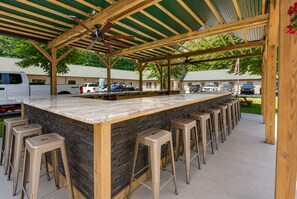 Bar (en la propiedad)
