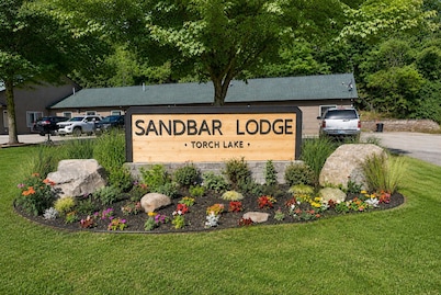 The Sandbar Lodge at Torch Lake