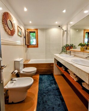 Bathroom - Vrbo Property (Corralejo)