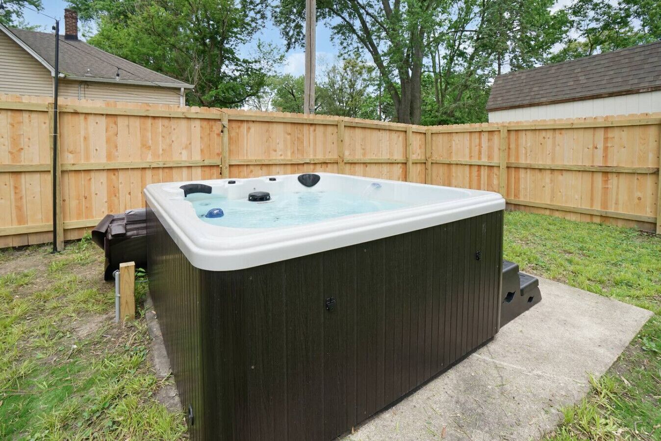 Baignoire à remous extérieure