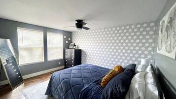 WiFi, bed sheets