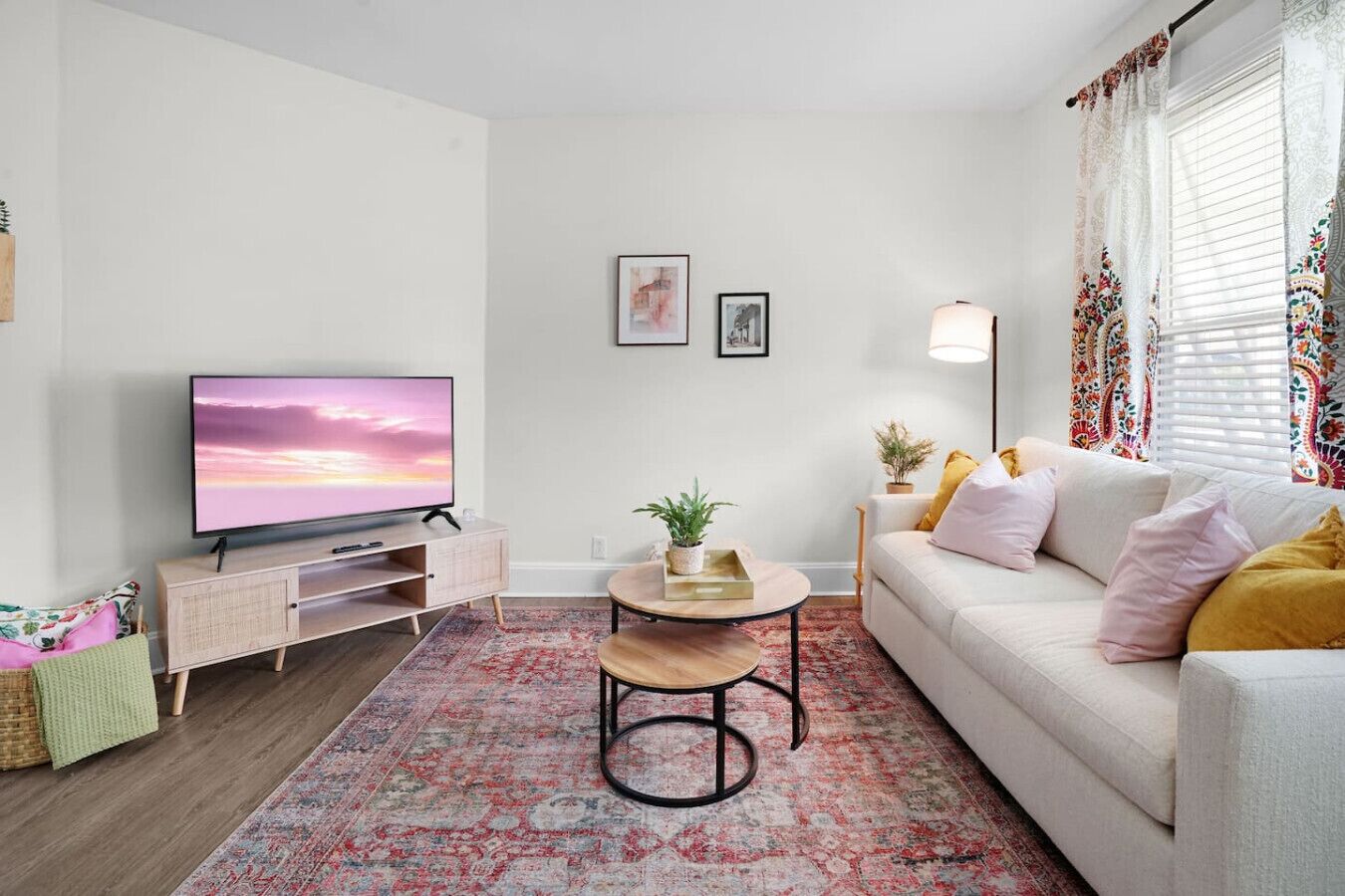 TV